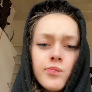 Meet your Posher, Kenzie